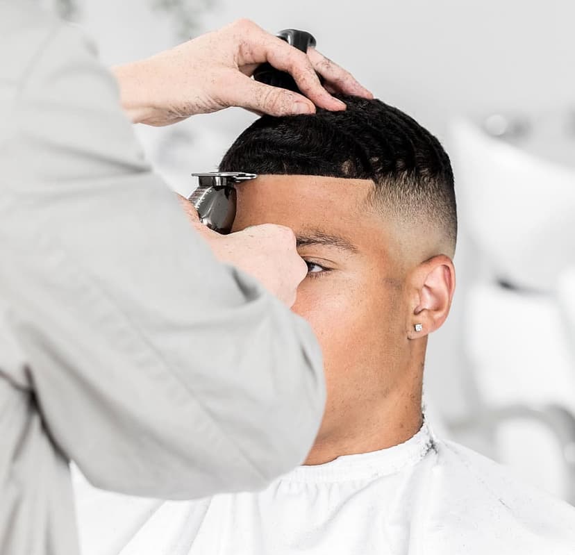 Stříhání strojkem